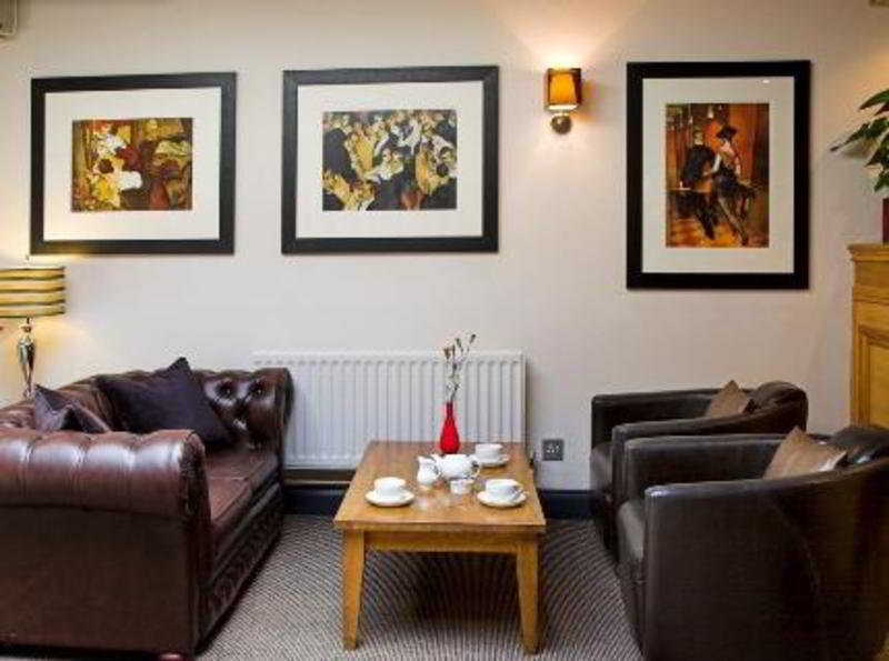 The Three Swans Hotel, Hungerford, Berkshire Eksteriør billede