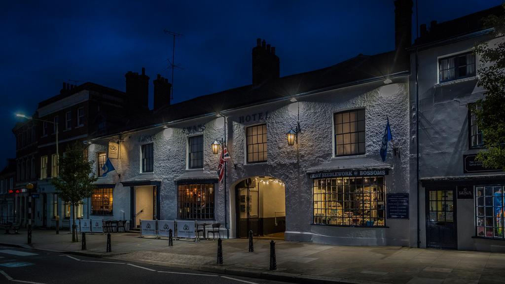 The Three Swans Hotel, Hungerford, Berkshire Eksteriør billede