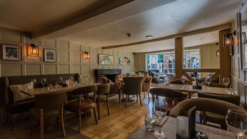 The Three Swans Hotel, Hungerford, Berkshire Eksteriør billede